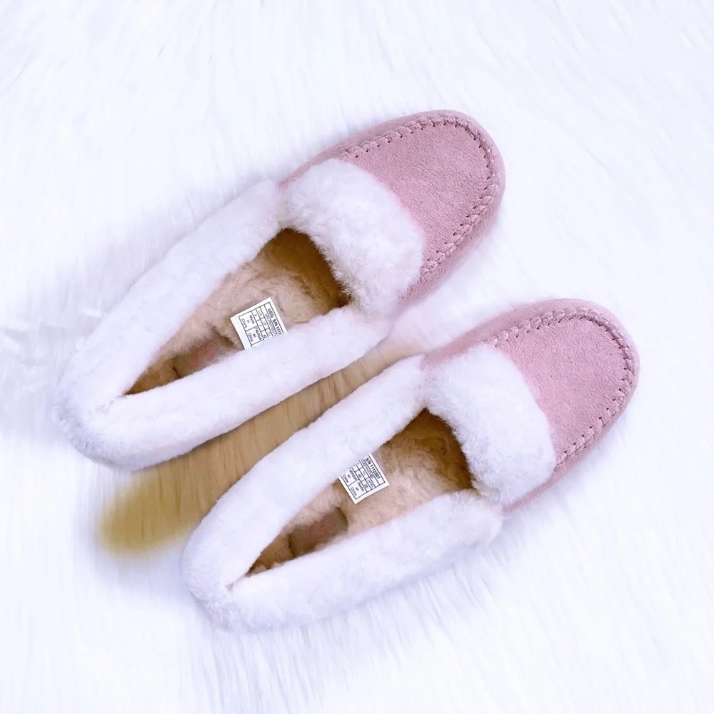 UGG Women’s Dakota Spill Seam Moccasin Slippers In Pink Cloud - Picture 4 of 8